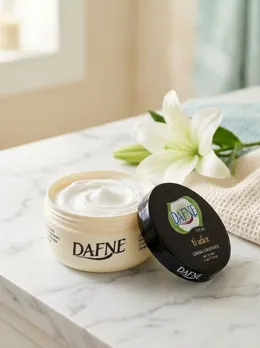 Envase de Crema hidratante de manos y cuerpo Dafne Ti Ador